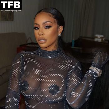 Alexis Skyy