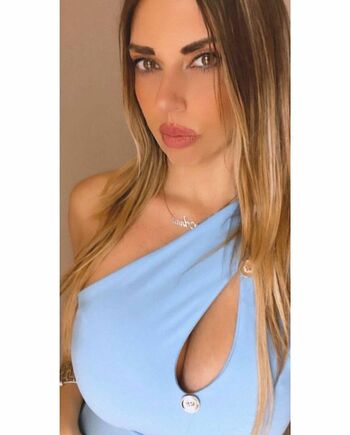 Anna Riano