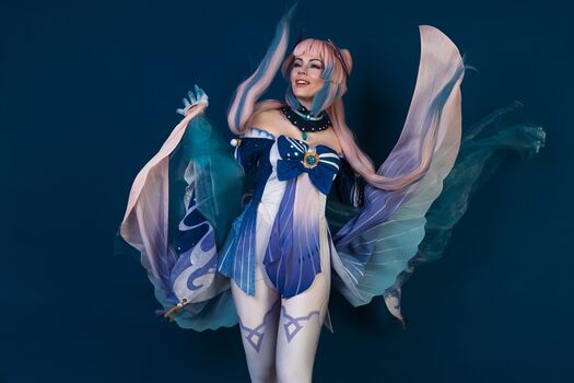 Anya Ichios