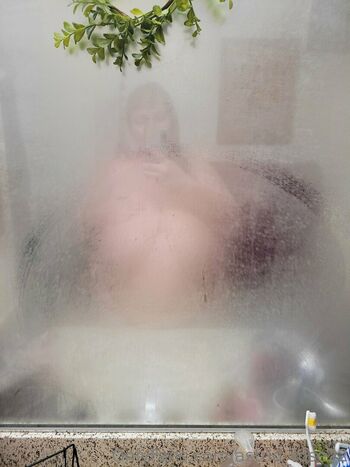 astrid_rose22