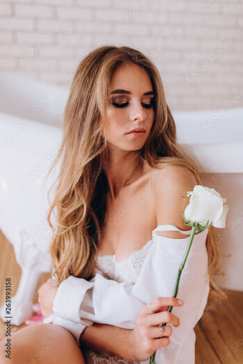 AvrilDollX