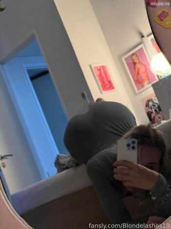 blondelashes19
