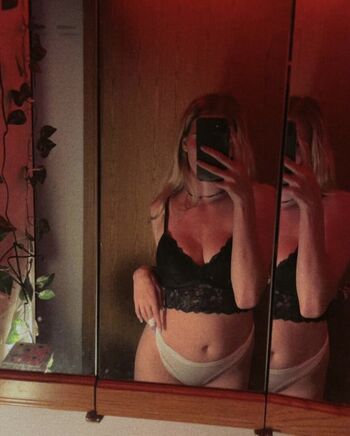 blue_collar_rae21