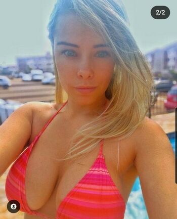 carla.helloisa