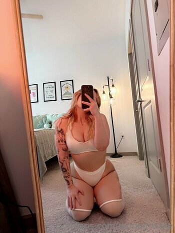Dumbgrlkate