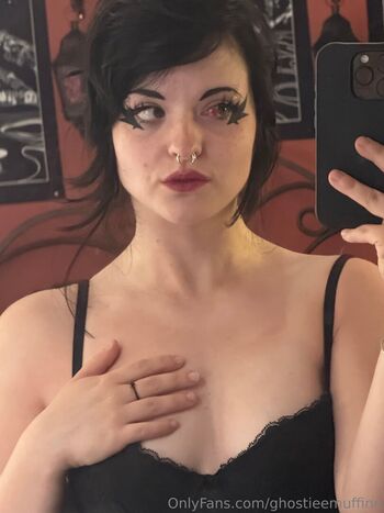 ghostieemuffinn