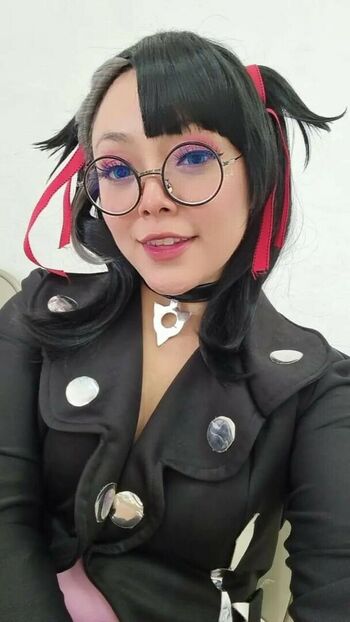 Hitomi Locks