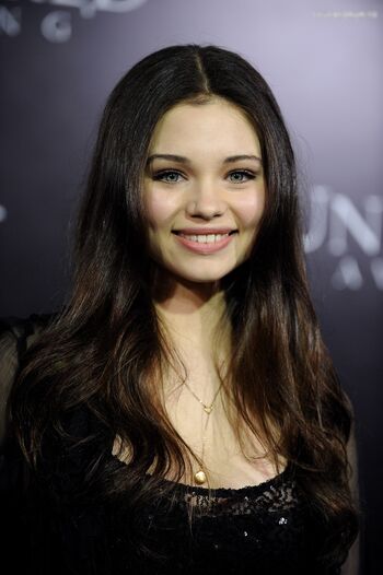 India Eisley
