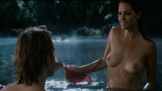Julianna Guill