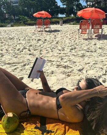 Lara Nobre