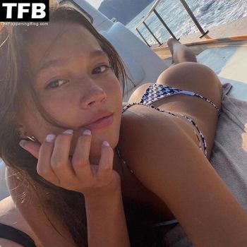 Lily Chee