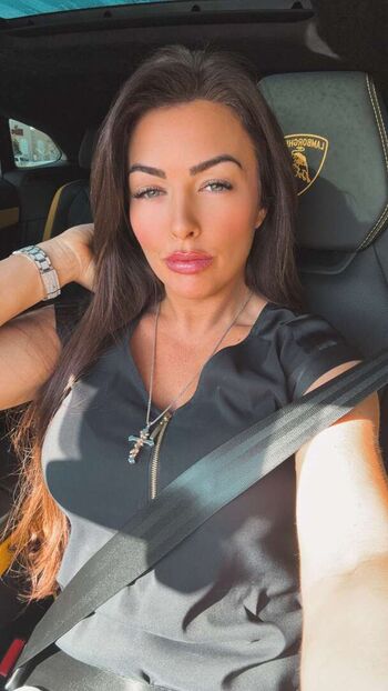 Mandy Sacs | Mandy Rose