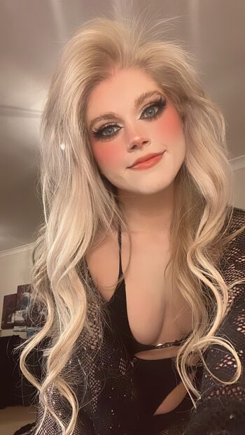 Marina Joyce