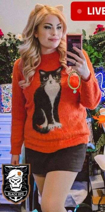 Meghan Yeah / meghan_yeah