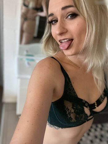 Melina May