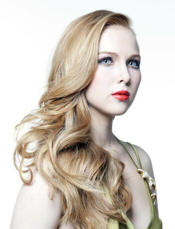 Molly C Quinn