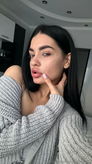 olivia_pretty