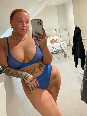 Paradise_megan