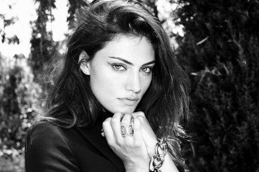 Phoebe Tonkin