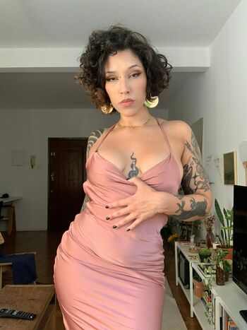 Rubiascarlet
