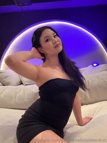 sakuratheforbiddenfruit