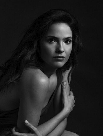 Shelley Hennig