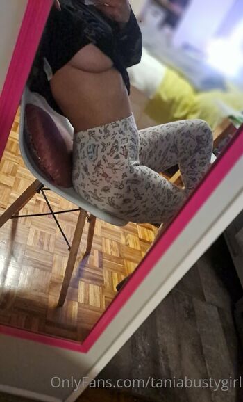 taniabustygirl