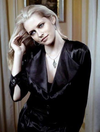 Teresa Palmer