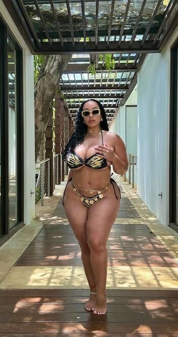 tylea_adore