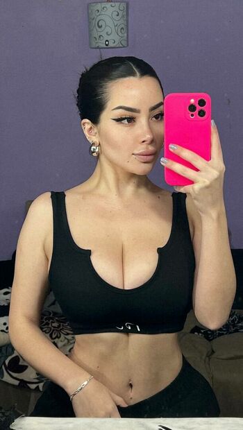 Vai Monroe