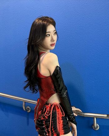 WomenK-pop