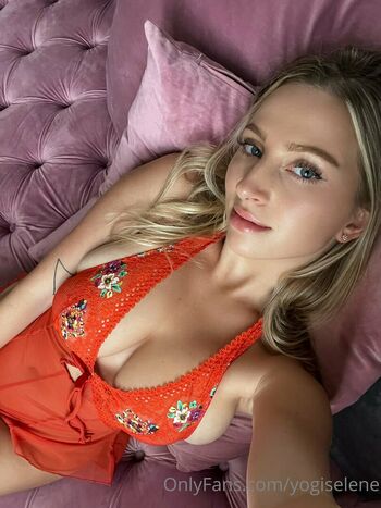Yogiselene