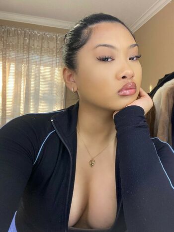 yourgirlangelie