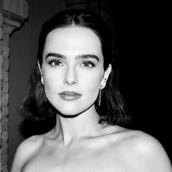 Zoey Deutch